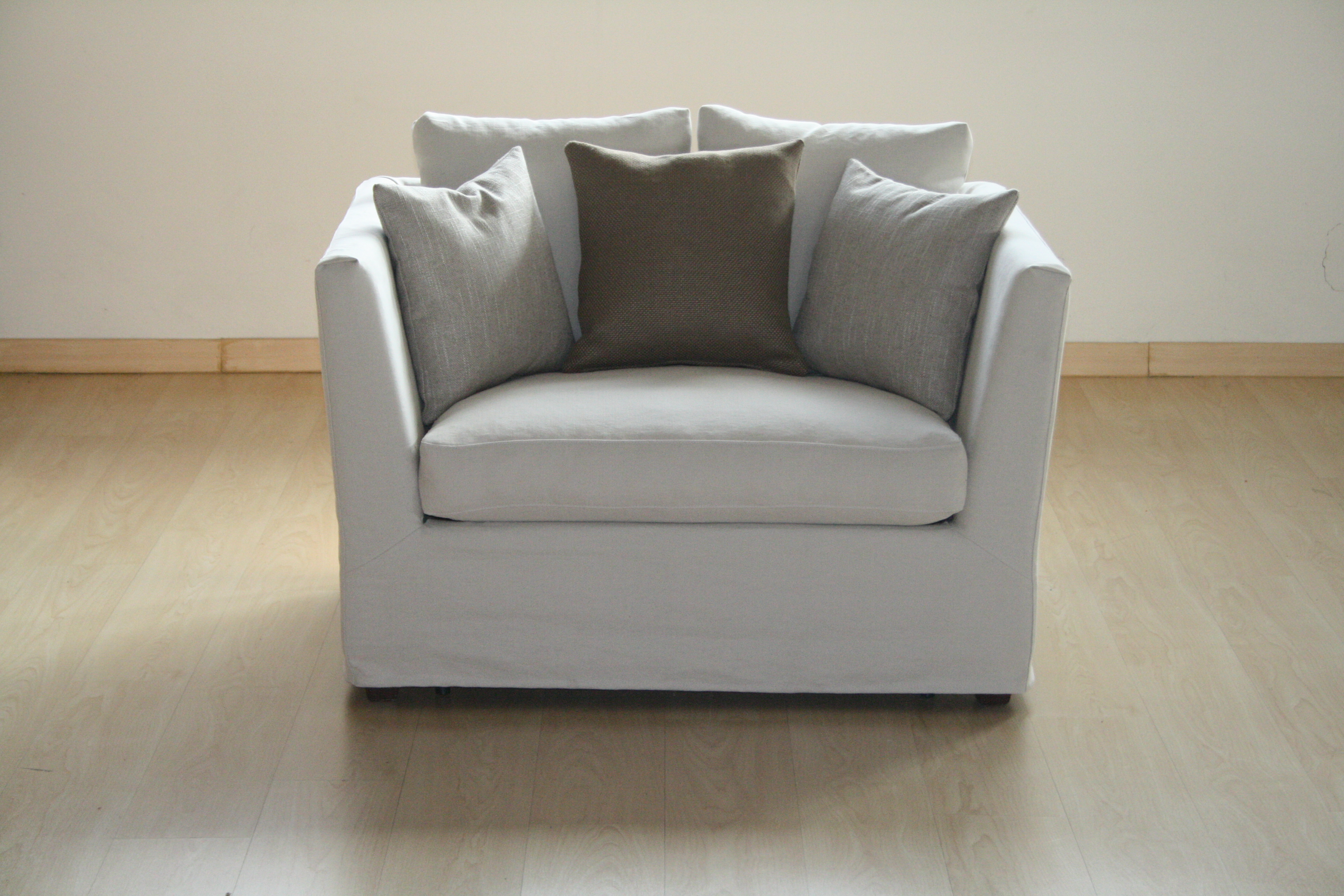 Poltrone letto design moderno ~ avienix.com for . Poltroncine moderne per camere da letto